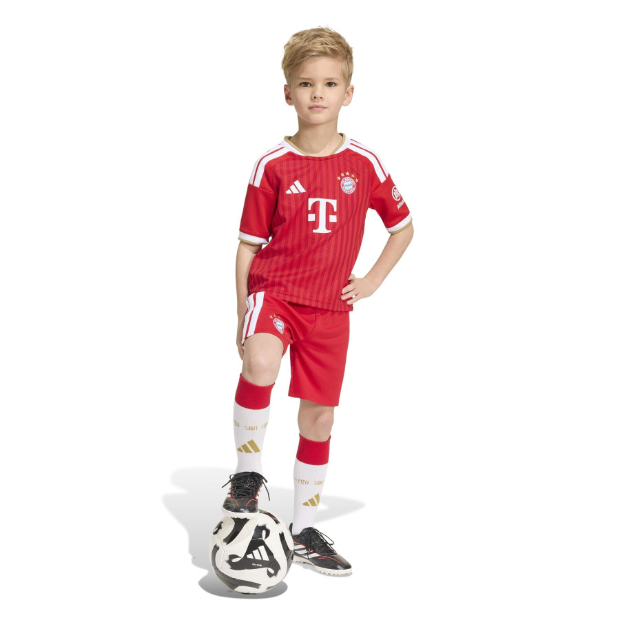Tenue enfant Bayern Munich domicile 2026/27