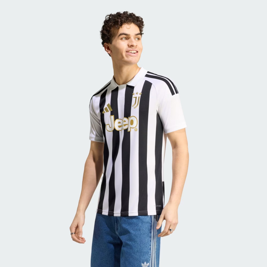 Maillot Juventus domicile 2026/27