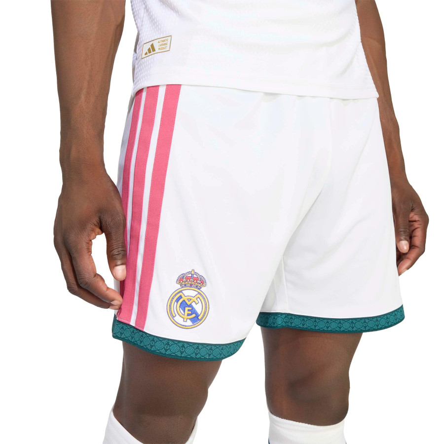 Short Real Madrid domicile 2026/27