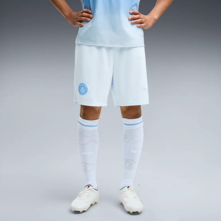 Short Manchester City domicile 2026/27