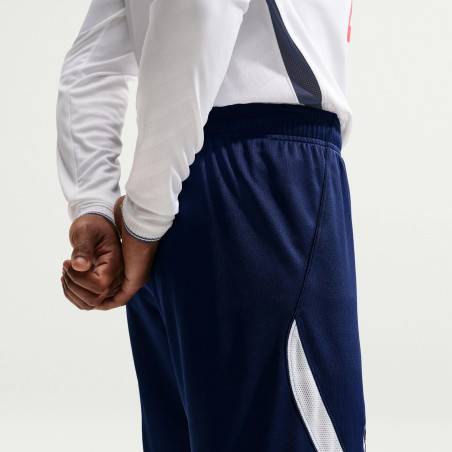 Short Tottenham domicile 2026/27