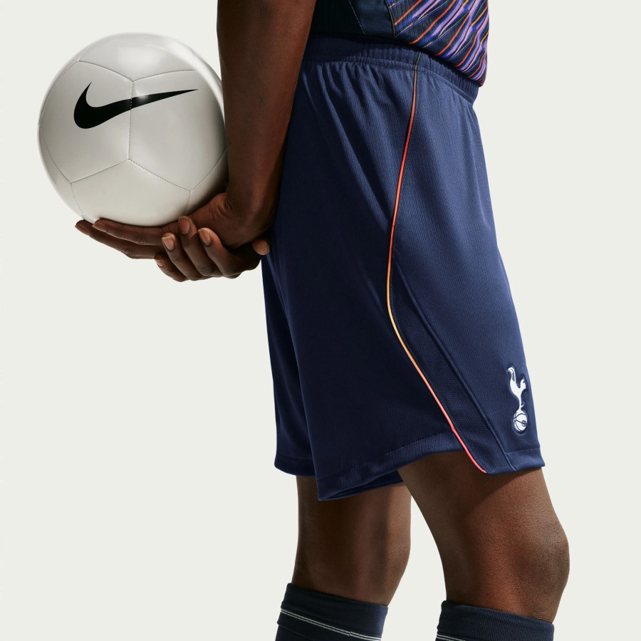 Short Tottenham extérieur 2026/27