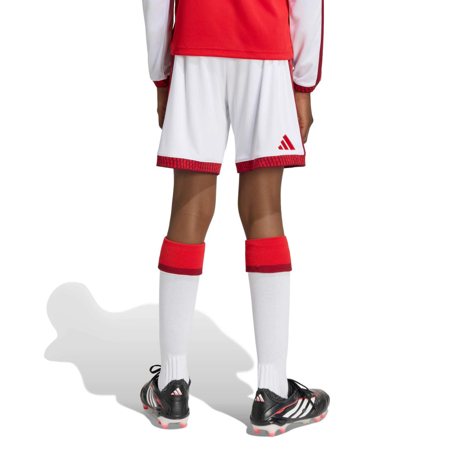 Short junior Arsenal domicile 2026/27