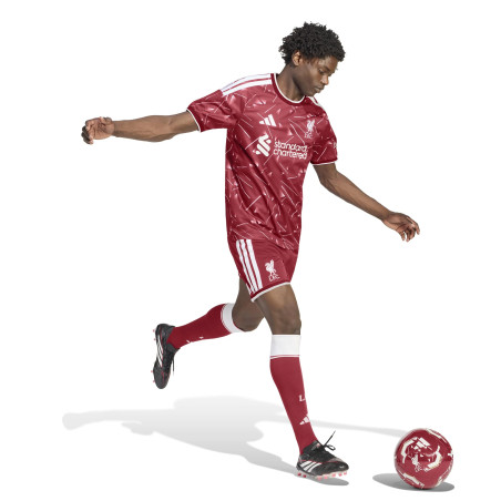 Short Liverpool domicile 2026/27