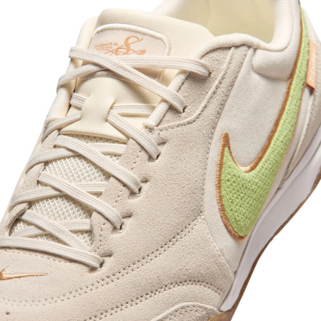 Nike Tiempo StreetGato Indoor beige