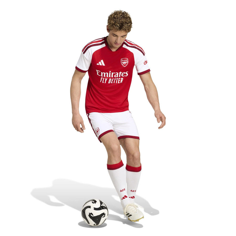 Short Arsenal domicile 2026/27