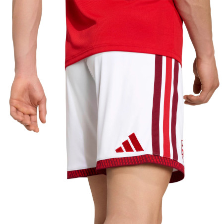 Short Arsenal domicile 2026/27