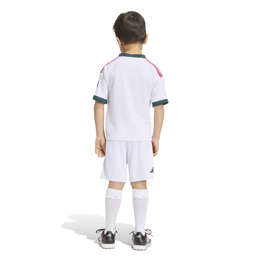 Tenue enfant Real Madrid domicile 2026/27