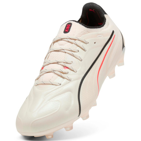 Puma King 20 Ultimate FG/AG beige