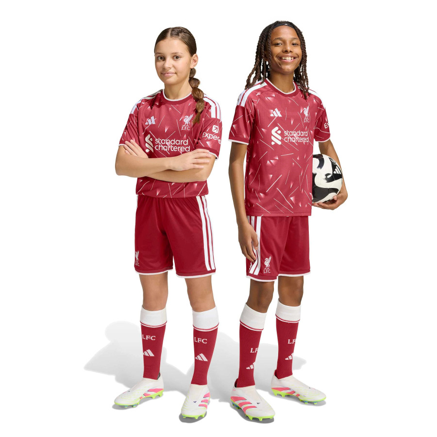 Short junior Liverpool domicile 2026/27