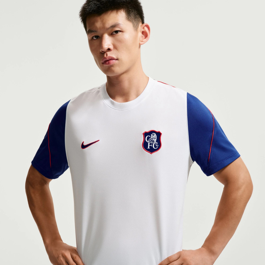 Maillot entraînement Chelsea Strike blanc bleu