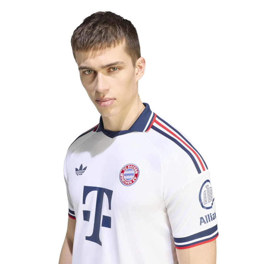 Maillot Bayern Munich extérieur 2026/27