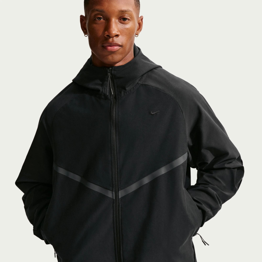 Veste survêtement Nike Windrunner noir