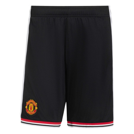 Short Manchester United domicile 2026/27
