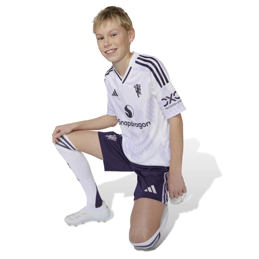 Short junior Manchester United extérieur 2025/26