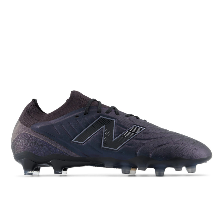 New Balance Tekela Elite Low Laced FG V5 noir