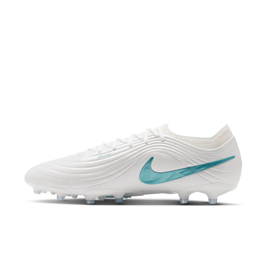 Nike Tiempo Maestro Elite AG-Pro blanc bleu