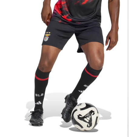 Short Benfica third 2026/27