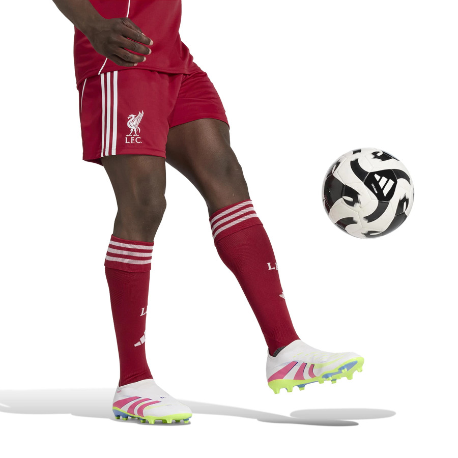 Short Liverpool domicile 2025/26
