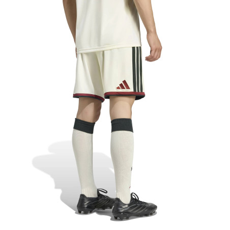Short Manchester United third 2026/27
