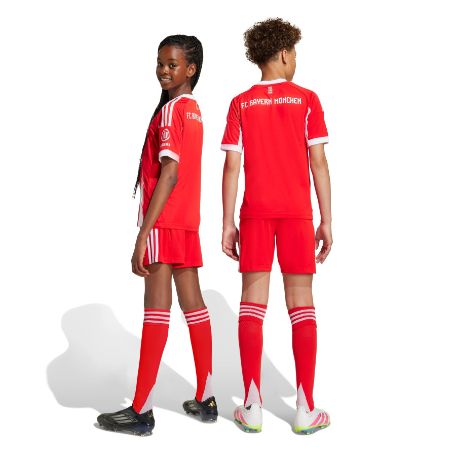 Short junior Bayern Munich domicile 2025/26