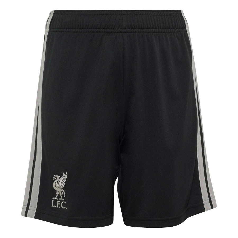Short junior Liverpool third 2026/27