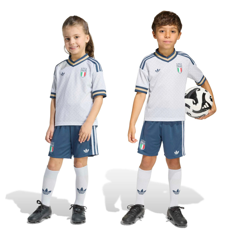 Tenue enfant Italie extérieur 2026