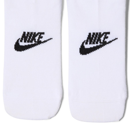Lot 3 paires chaussettes invisibles Nike Sportswear Everyday blanc
