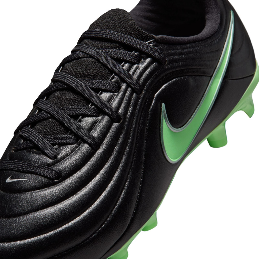 Nike Tiempo Maestro Academy junior FG/MG noir vert