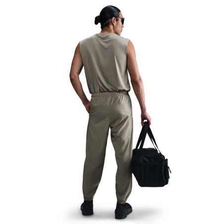 Pantalon survêtement Nike Form vert