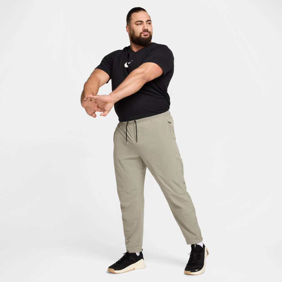Pantalon survêtement Nike Unlimited vert