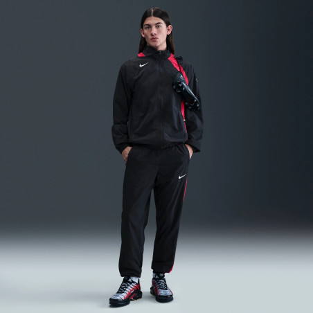 Pantalon survêtement Nike Woven Total 90 noir