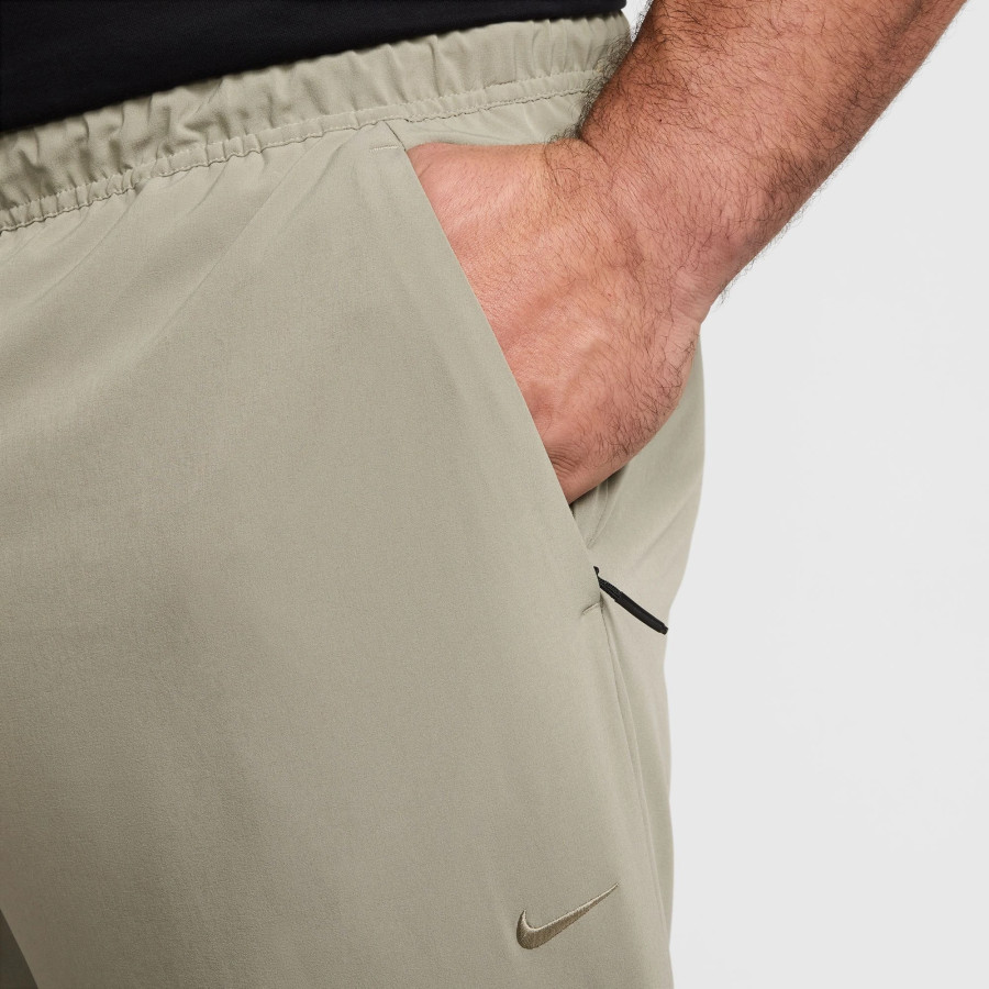 Pantalon survêtement Nike Unlimited vert