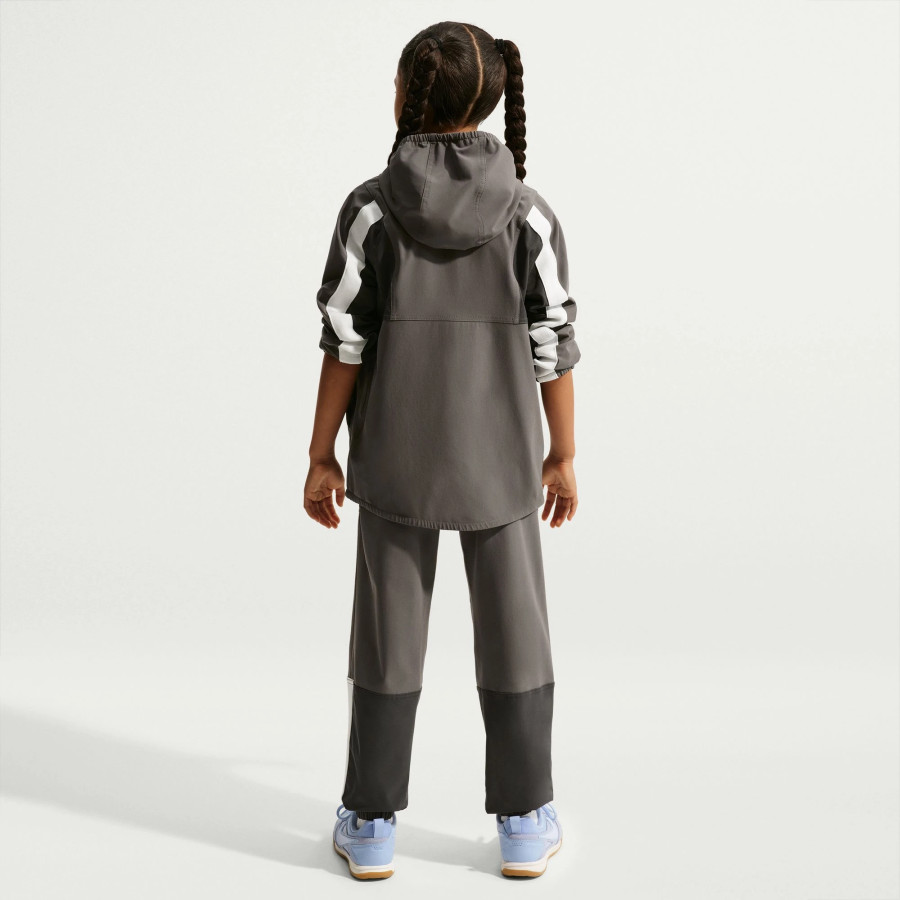 Pantalon survêtement junior Nike Energy Woven gris