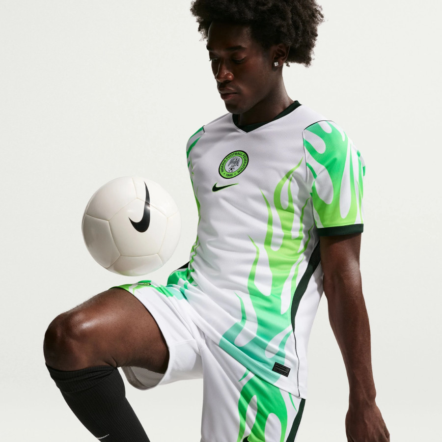 Short Nigéria extérieur 2026