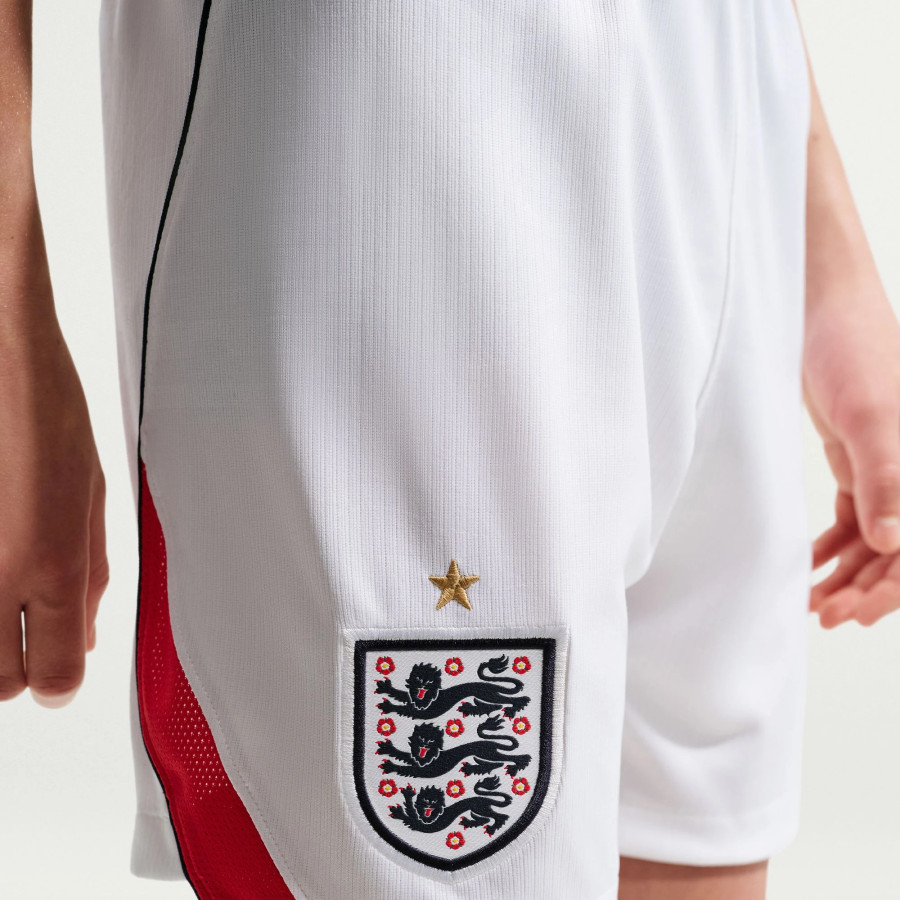 Short junior Angleterre domicile 2026