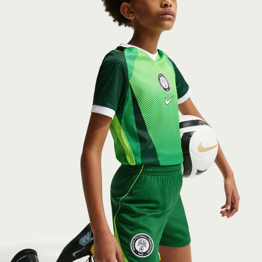 Short junior Nigéria domicile 2026