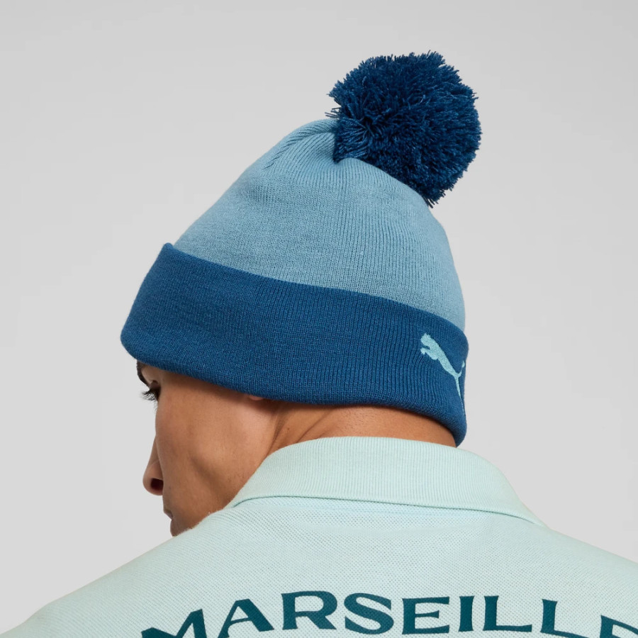 Bonnet à pompon OM bleu