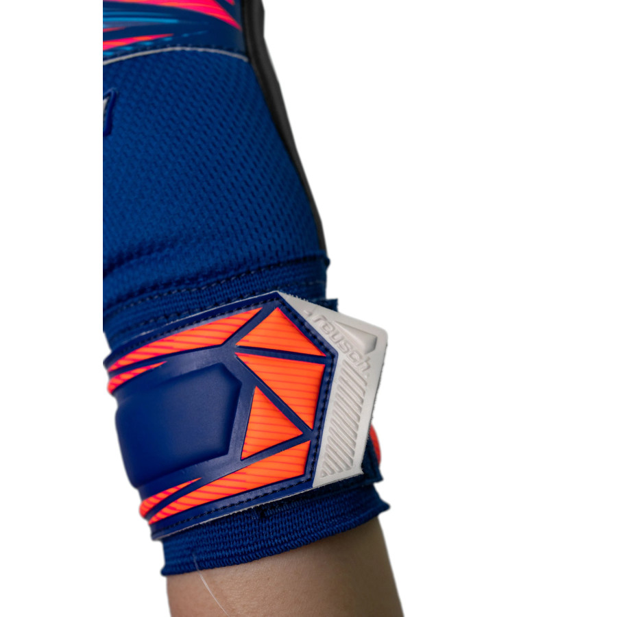 Gants gardien junior Reusch Attrakt Infinity Evolution NC bleu