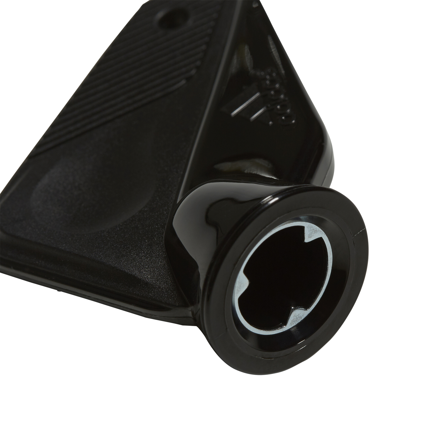 clé pour crampon adidas