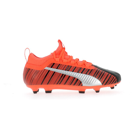 Puma One 5.3 junior FG/AG noir orange