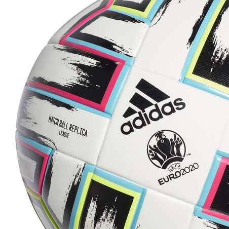 Ballon replica Uniforia Box Euro 2020