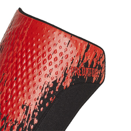 Protège tibias Predator noir rouge
