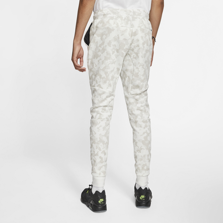 Pantalon survêtement Nike TechFleece blanc