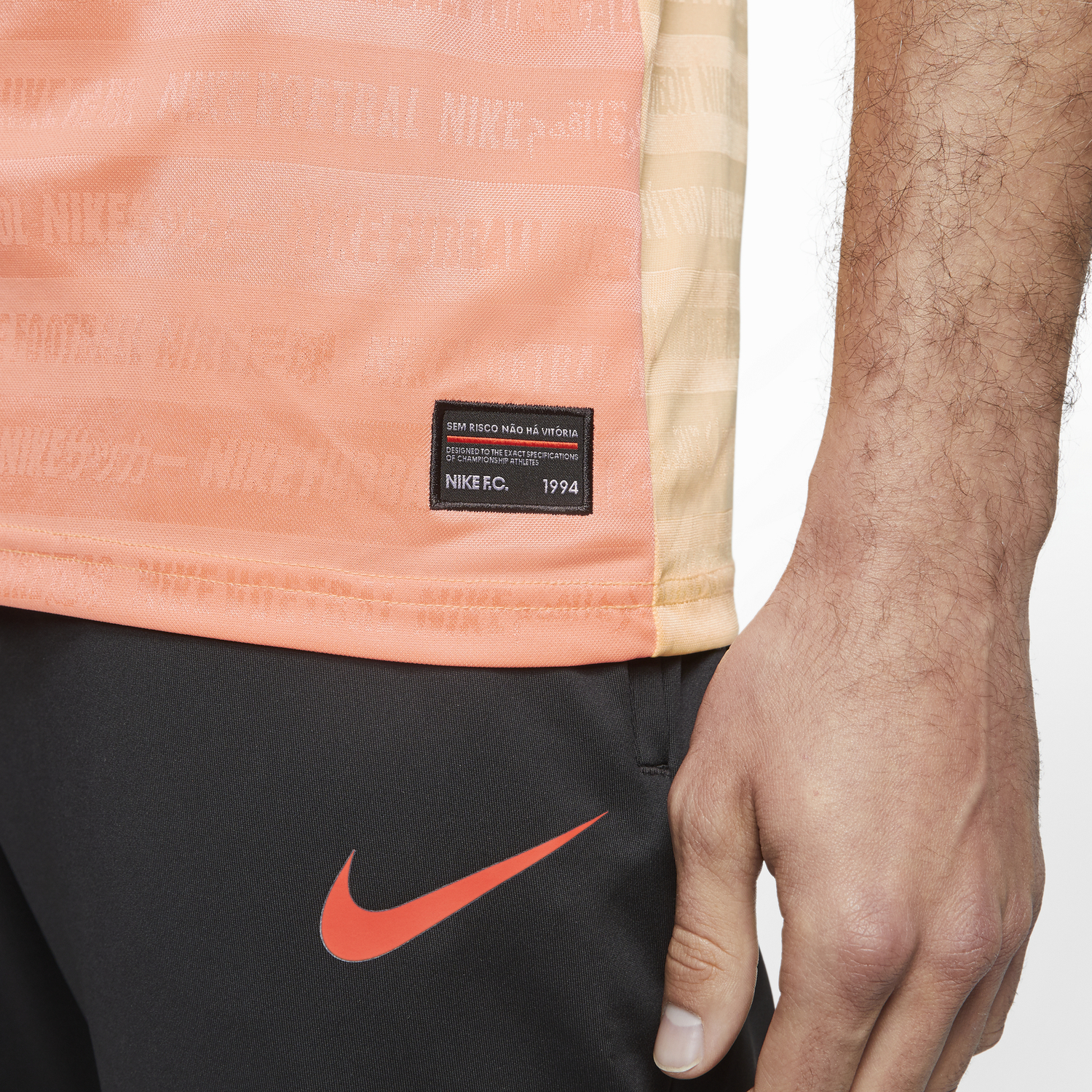 Maillot de Foot Orange Homme Nike FC | Espace des marques