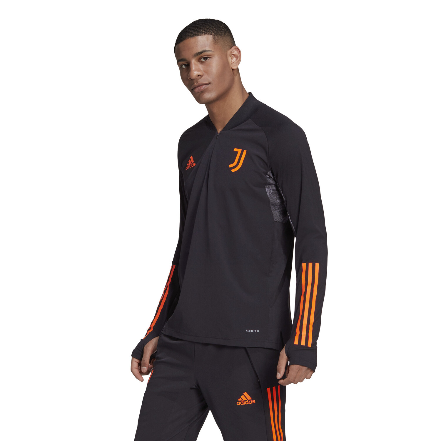 Sweat zippe Juventus Europe noir orange 2020 21 sur Foot