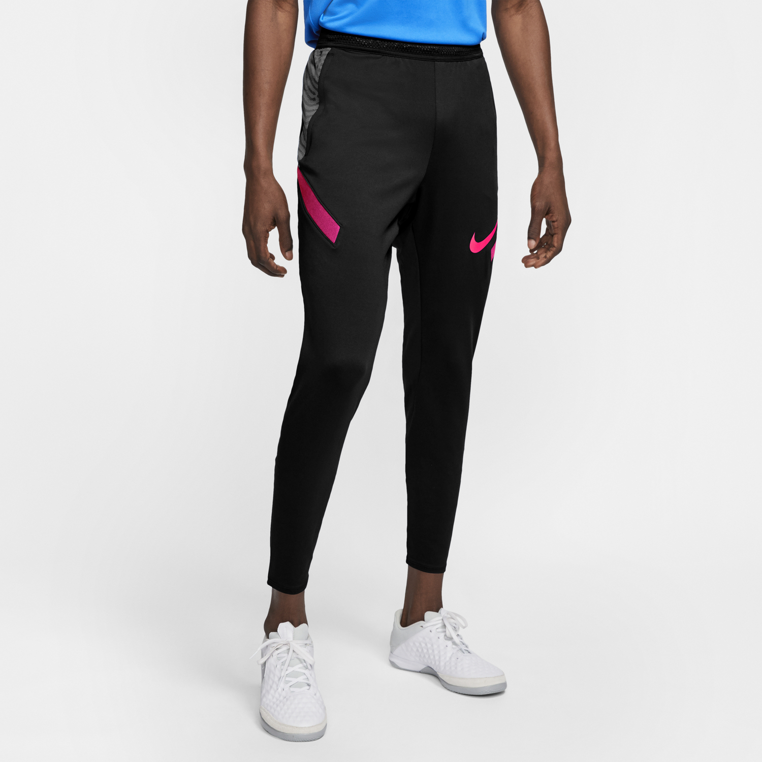 Jogging nike online noir et rose