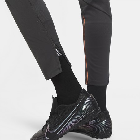 Pantalon survêtement Nike Strike Mercurial noir orange