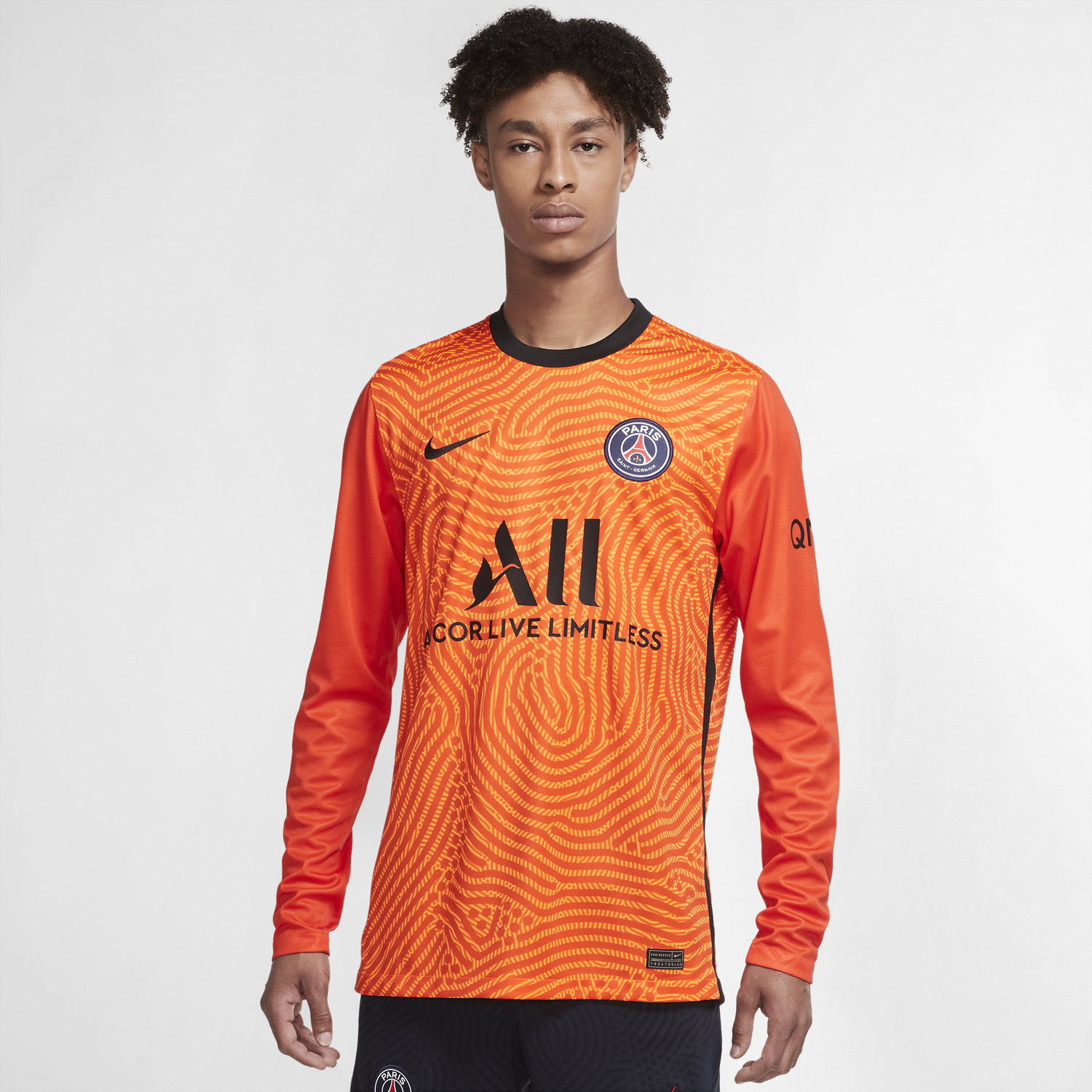 Maillot gardien manches longues PSG orange 2023/24 sur Foot.fr