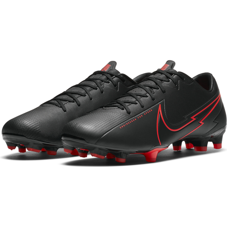 Nike Mercurial Vapor XIII Academy FG/MG noir rouge